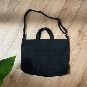 Baggu horizontal zip duck bag